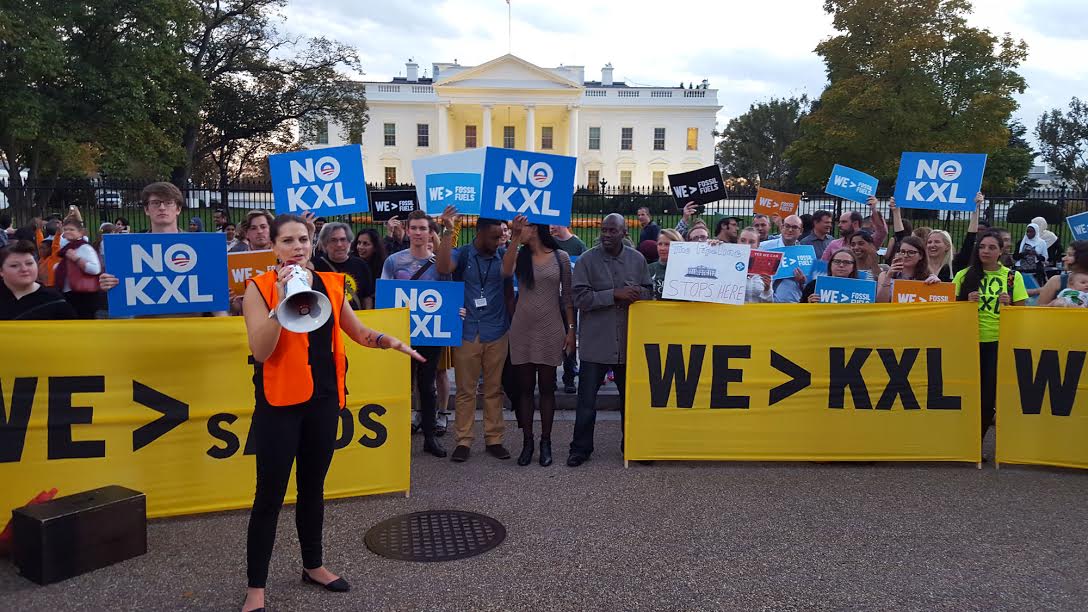 Rally outside the White House against KXL