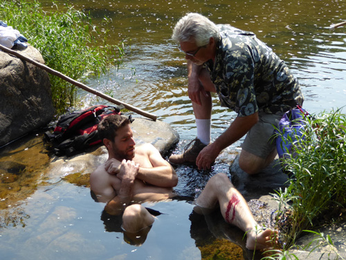 Students caring for water / paddlesport injuries during class.