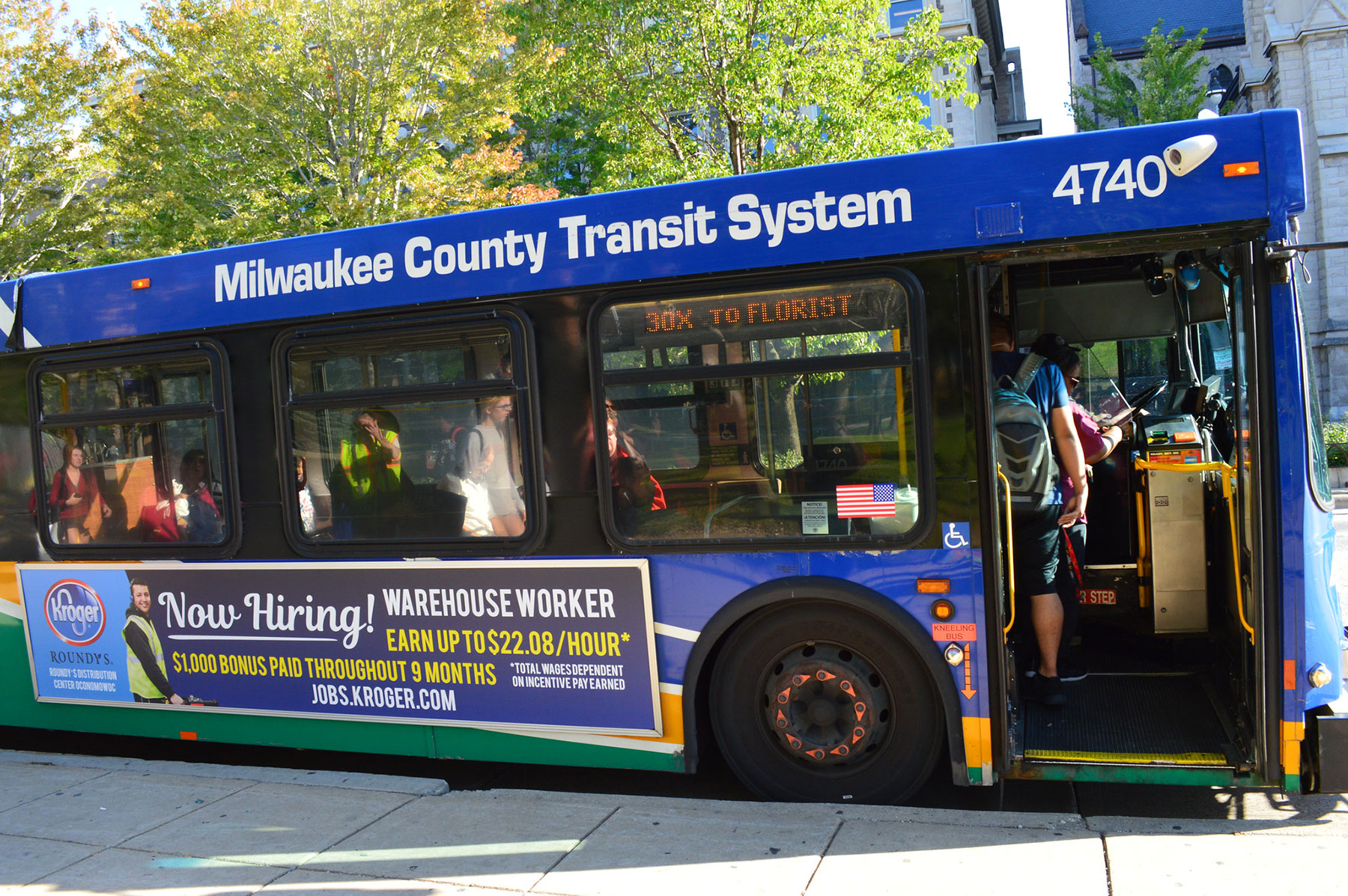 Image of MCTS public bus